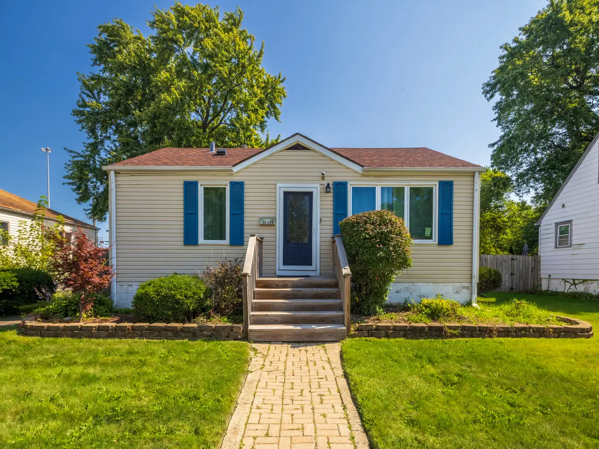 17519 Community Street, Lansing, IL 60438 - Image #1