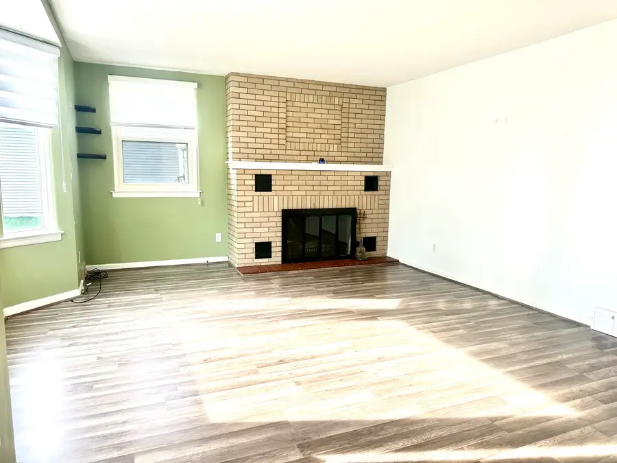 2209 Berry Avenue, Ottawa, IL 61350 - Image #2