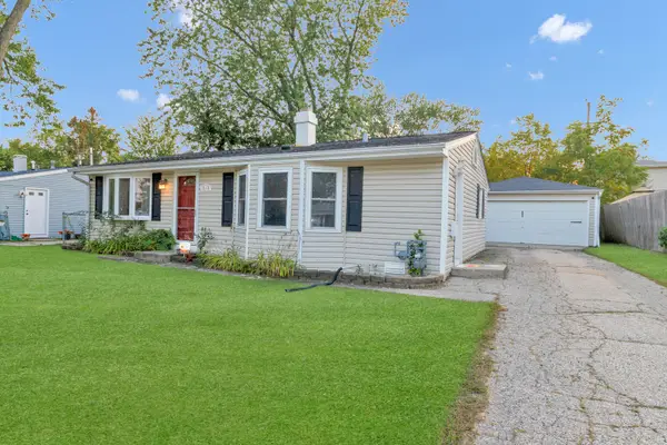 512 Tyler Drive, Carpentersville, IL 60110