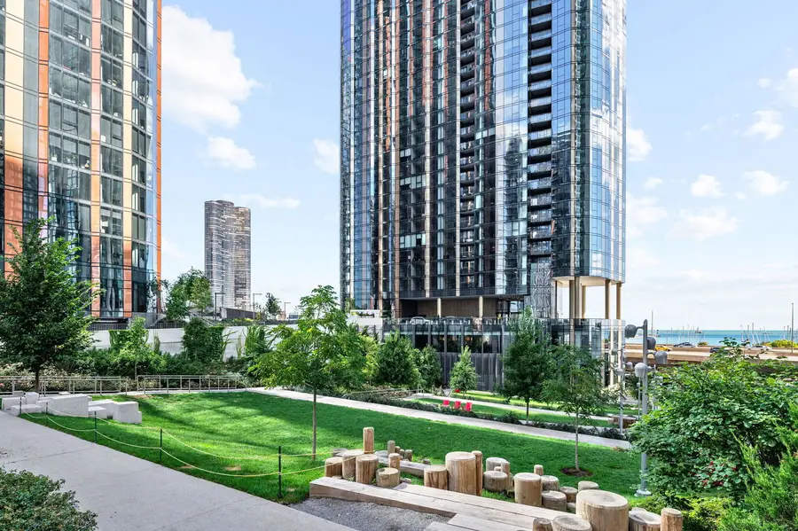 211 N Harbor Drive #4602, Chicago, IL 60601 - Image #2