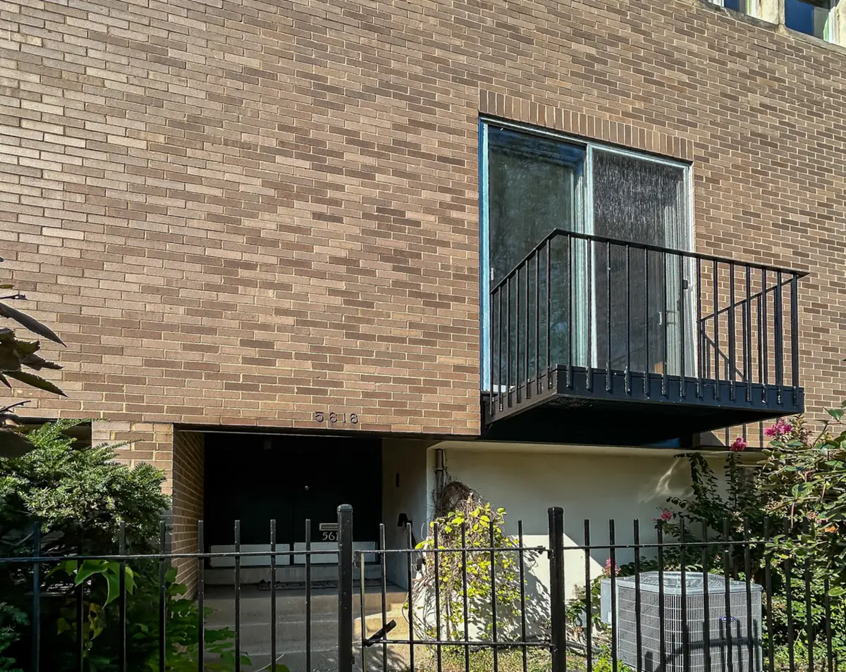 5616 S Harper Avenue, Chicago, IL 60637 - Image #1
