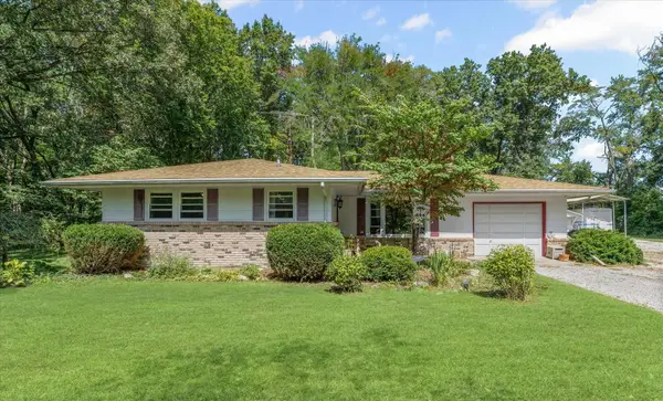 9835 E 1610 North Road, Oakwood, IL 61858