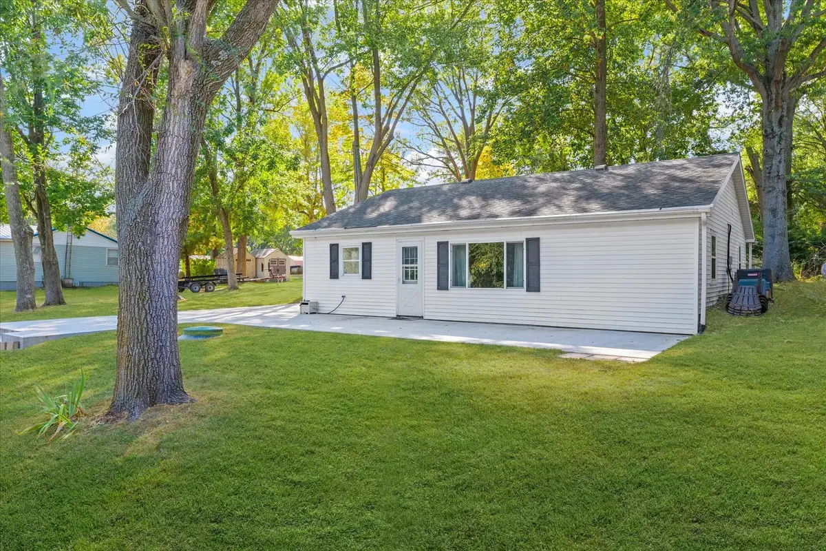 958 N 3555 East Road, Neoga, IL 62447 - Image #1