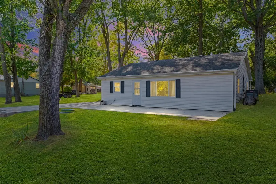 958 N 3555 East Road, Neoga, IL 62447 - Image #2