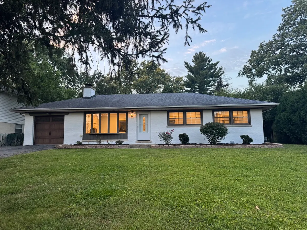 16W318 95th Place, Burr Ridge, IL 60527 - Image #1