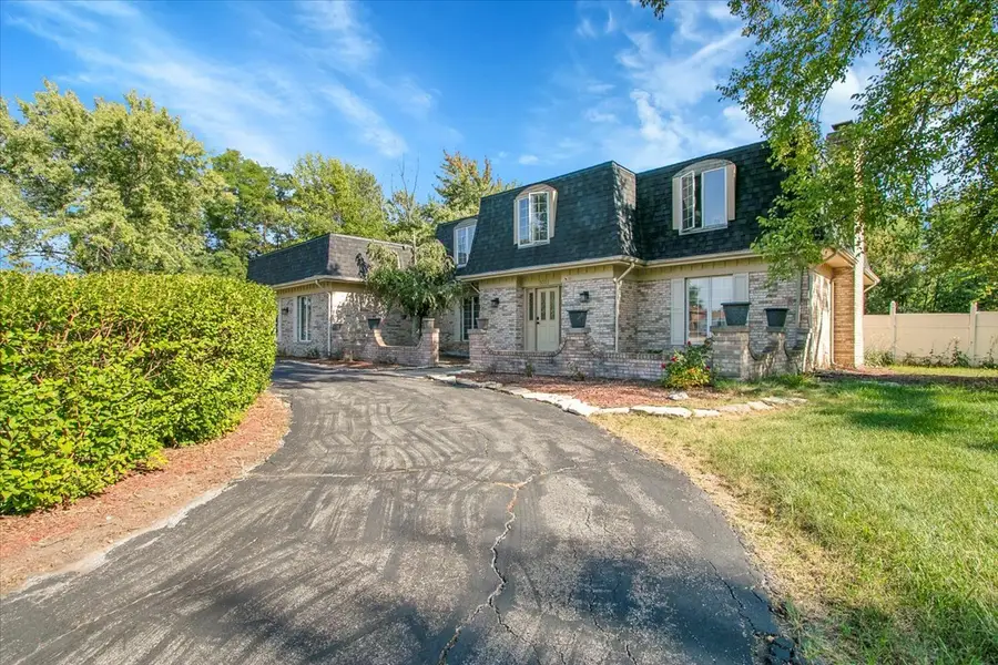 3033 E Hickory Lane, Crete, IL 60417 - Image #2