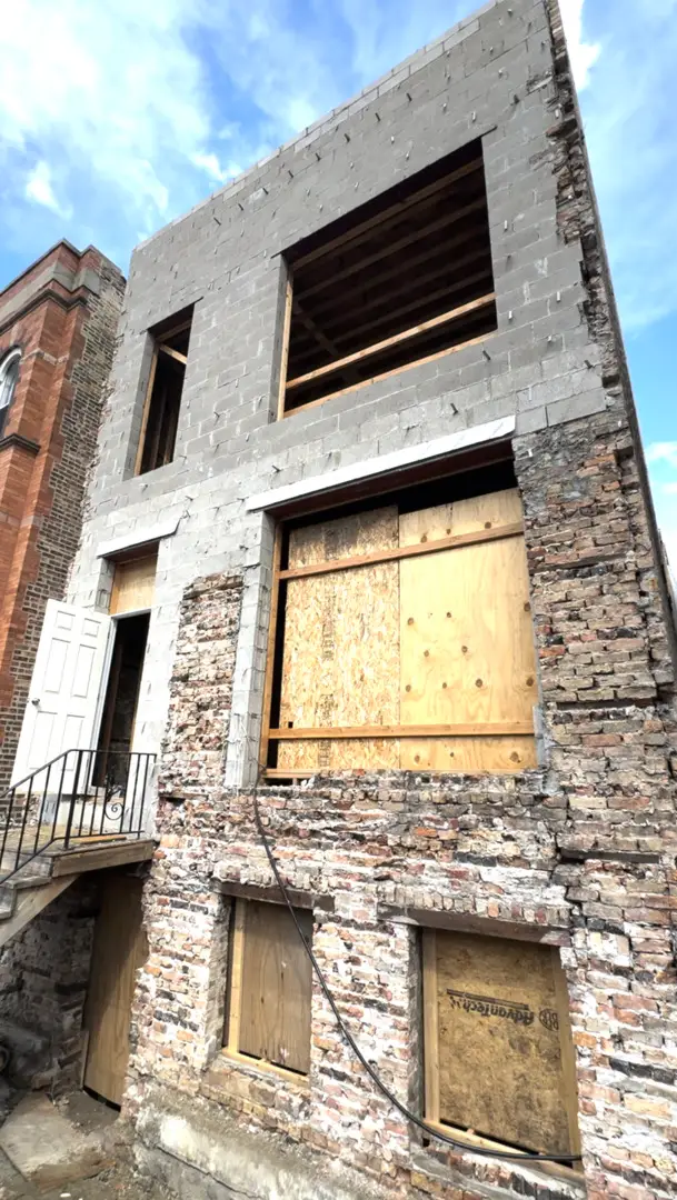 Address Withheld By Seller, Chicago, IL 60647 - Image #1