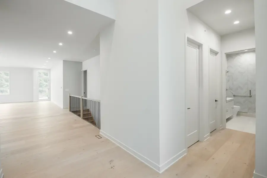 19 Heritage Drive, Highland Park, IL 60035 - Image #2