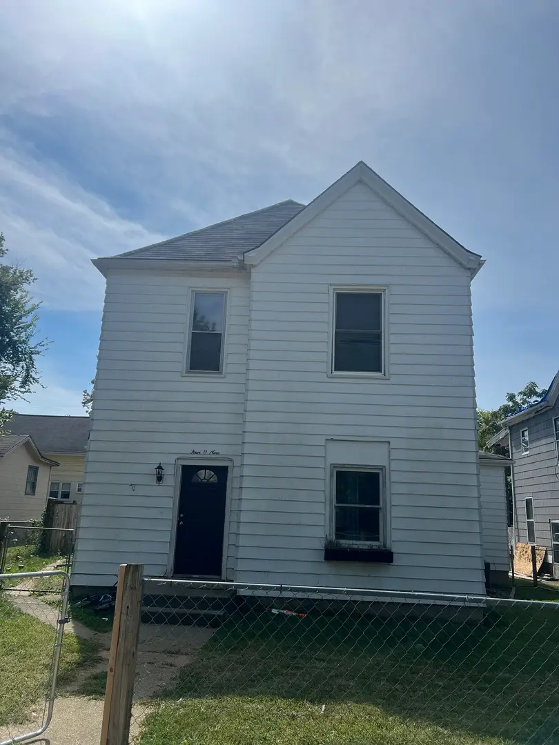 409 E Douglas Street, Bloomington, IL 61701 - Image #1