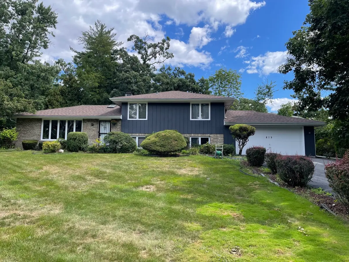 815 Vinewood Avenue, Willow Springs, IL 60480 - Image #1