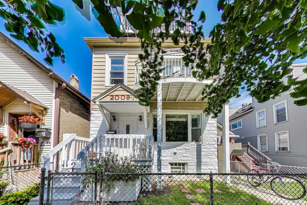2009 N Bingham Street, Chicago, IL 60647 - #1