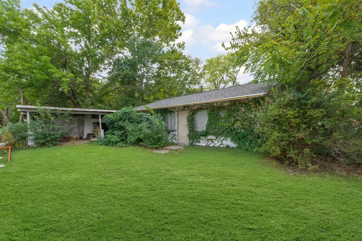 2009 Southwood Drive, Champaign, IL 61821 - Image #1