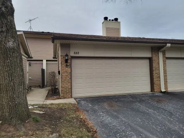 888 Swan Boulevard, Deerfield, IL 60015 - Image #1