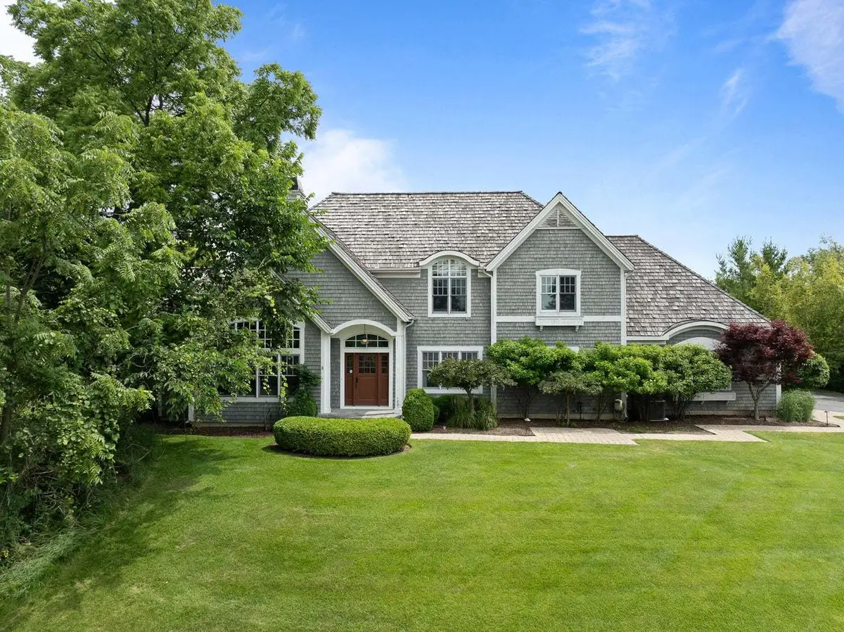 1305 Saratoga Lane, Lake Geneva, WI 53147 - Image #1