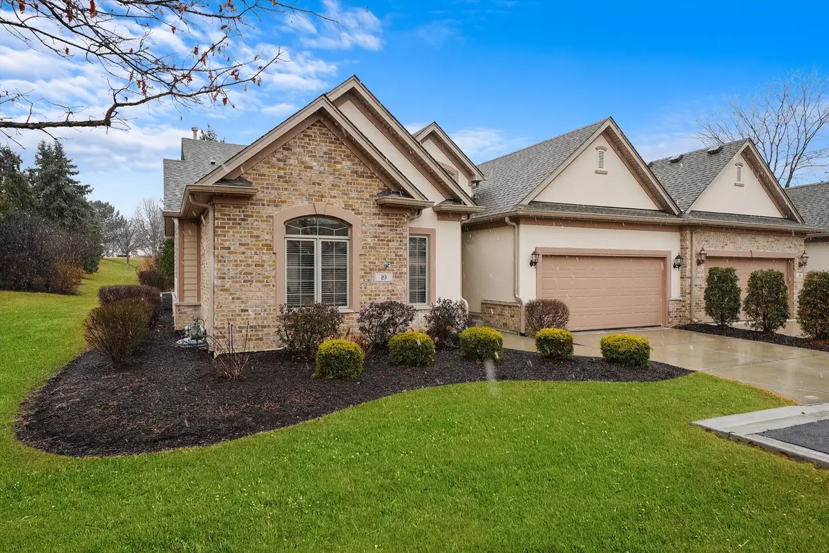 19 Laughry Lane, Palos Park, IL 60464 - Image #1