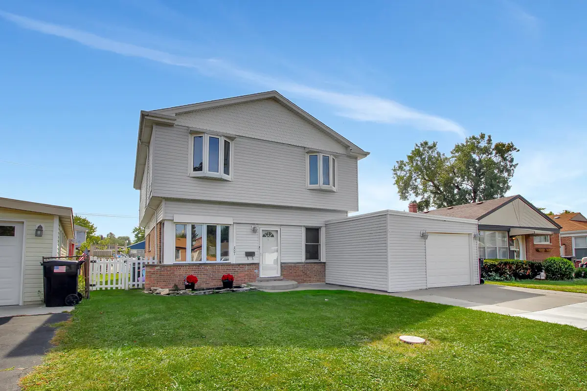 8001 S Kilpatrick Avenue, Chicago, IL 60652 - Image #1