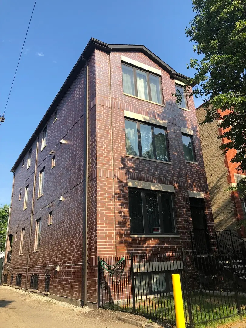 1017 S Claremont Avenue, Chicago, IL 60612 - Image #2