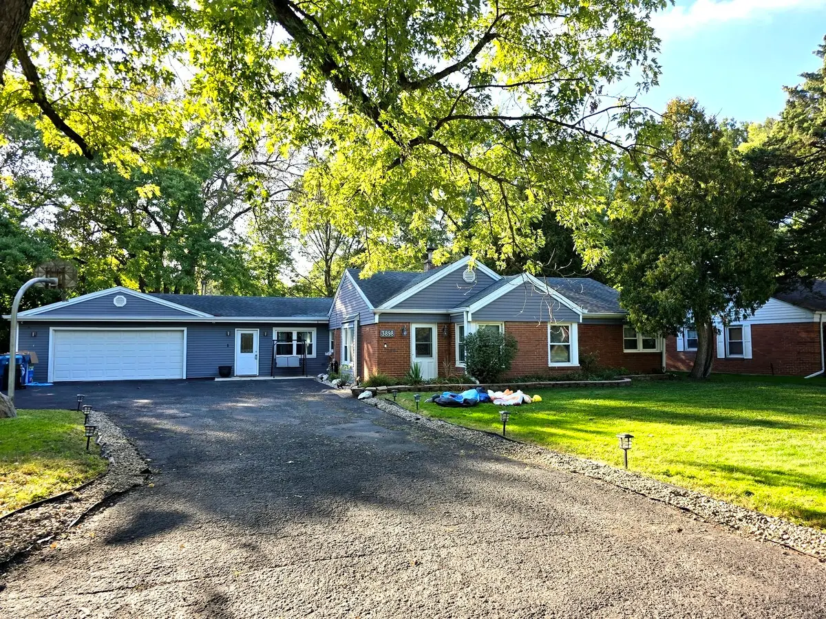 3898 Montgomery Drive, Crete, IL 60417 - Image #1