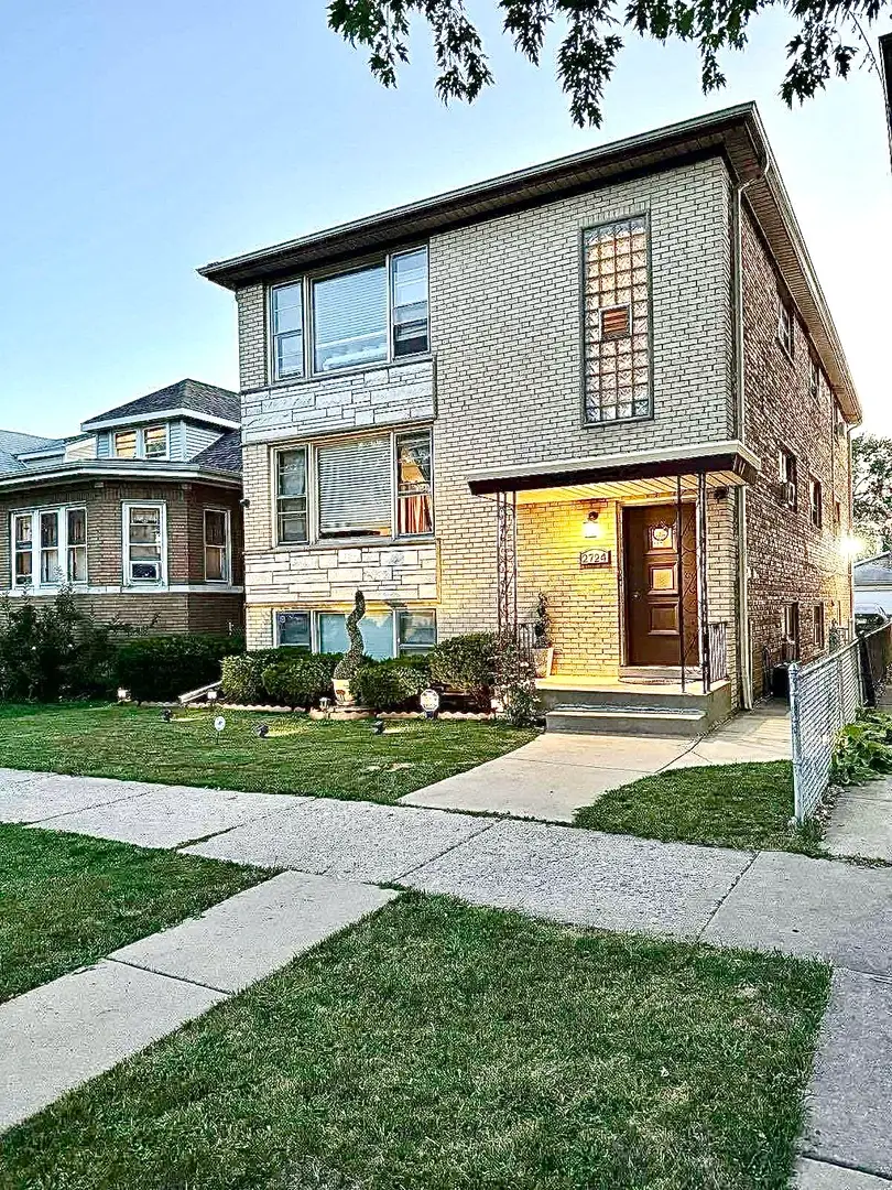 2724 N 73rd Avenue, Elmwood Park, IL 60707 - #1