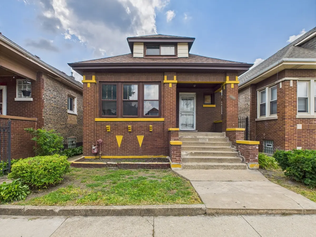 6106 S California Avenue, Chicago, IL 60629 - Image #1