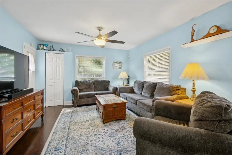 2237 S 22nd Avenue, Broadview, IL 60155 - Image #3