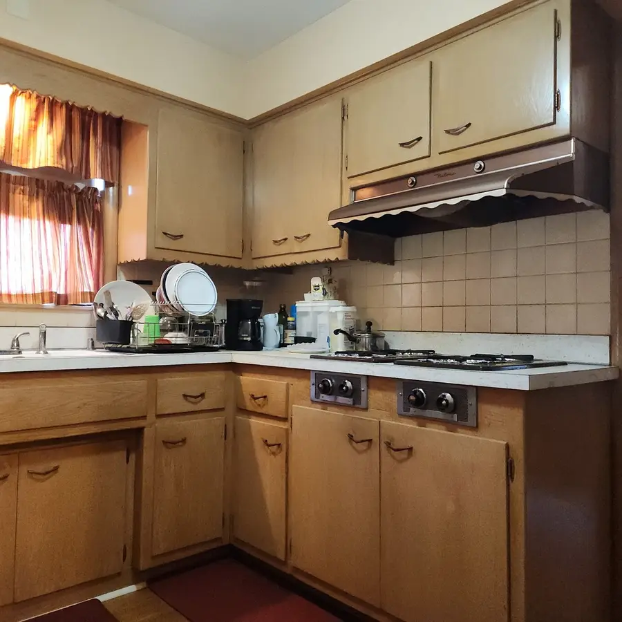 16646 Maryland Avenue, South Holland, IL 60473 - Image #3