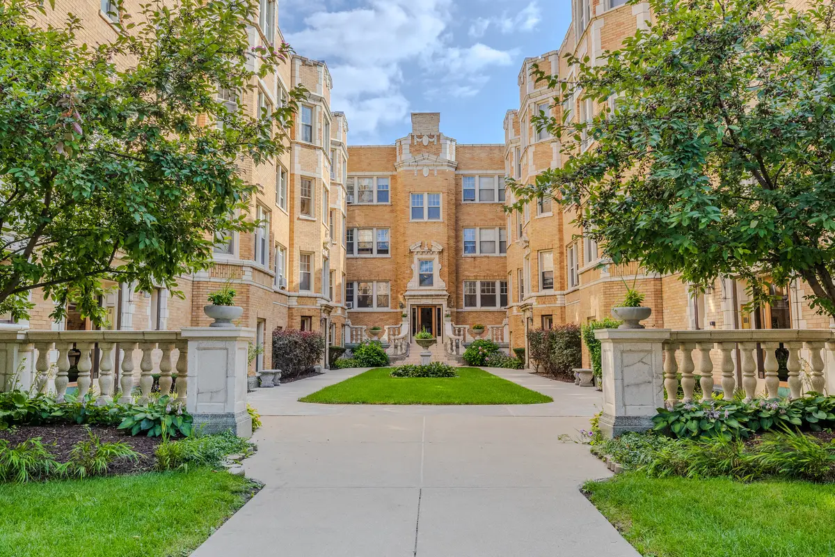 241 Washington Boulevard #G, Oak Park, IL 60302 - #1