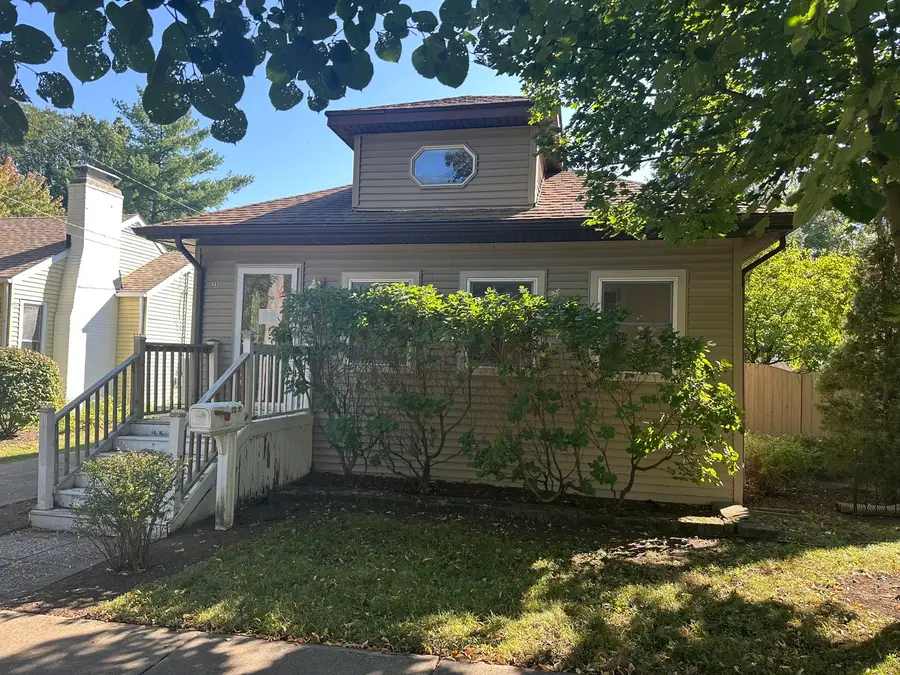 23 S Worth Avenue, Elgin, IL 60123 - Image #2