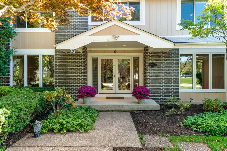 6 Devonshire Lane, Lincolnshire, IL 60069 - Image #2