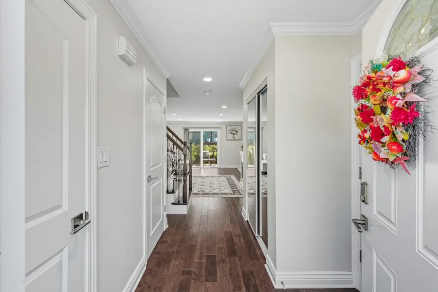 691 Lakeside Circle Drive, Wheeling, IL 60090 - Image #3