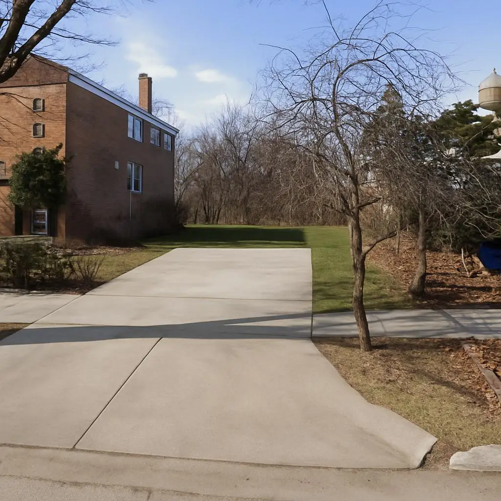 6310 N Troy Street, Chicago, IL 60659 - Image #1