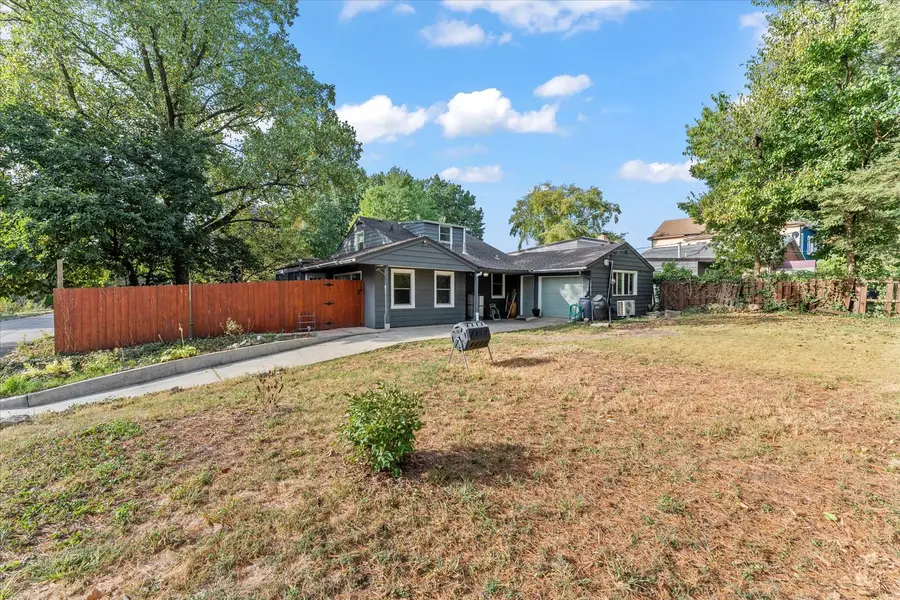 1302 W Clark Street, Champaign, IL 61821 - Image #2