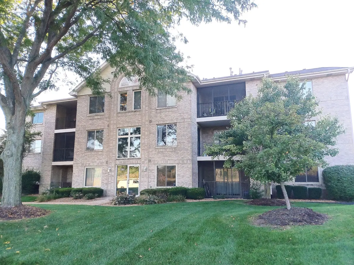 6810 Ridge Point Drive #1C, Oak Forest, IL 60452 - Image #1