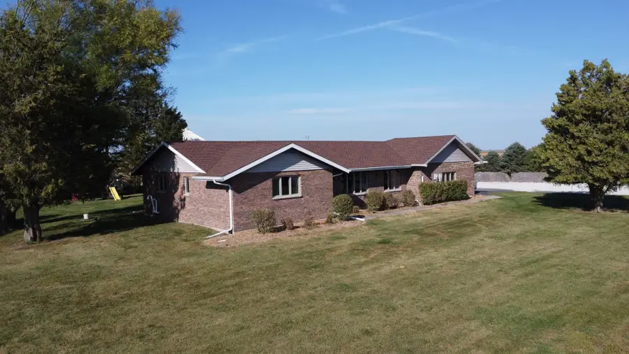 358 E State Route 116, Ashkum, IL 60911 - Image #2