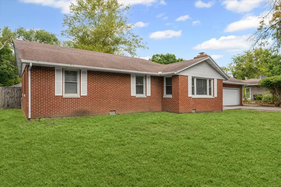 1106 W Kirby Avenue, Champaign, IL 61821 - Image #2