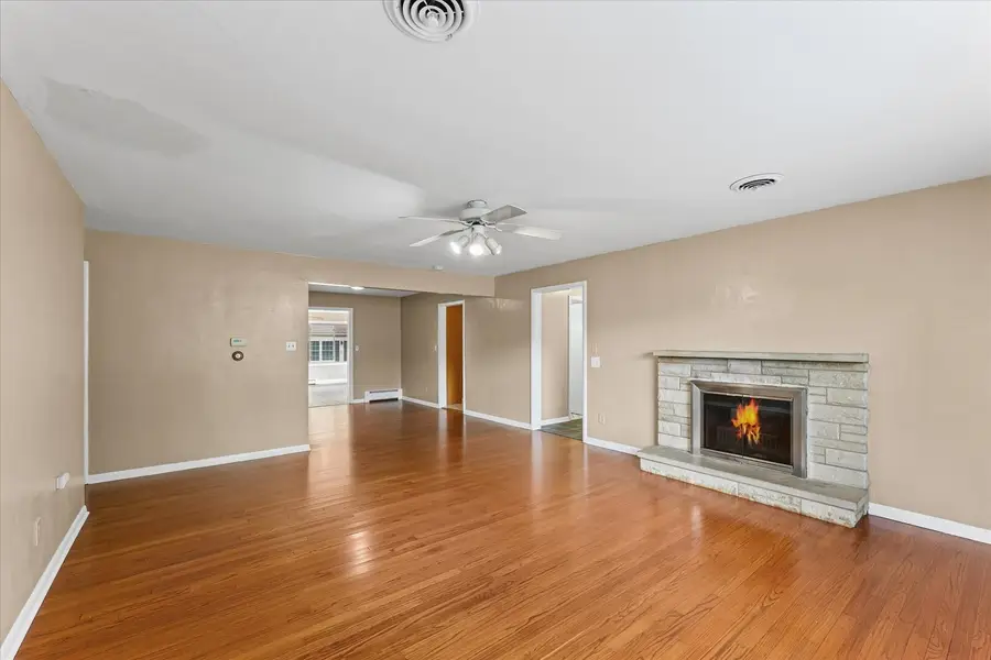 1106 W Kirby Avenue, Champaign, IL 61821 - Image #3