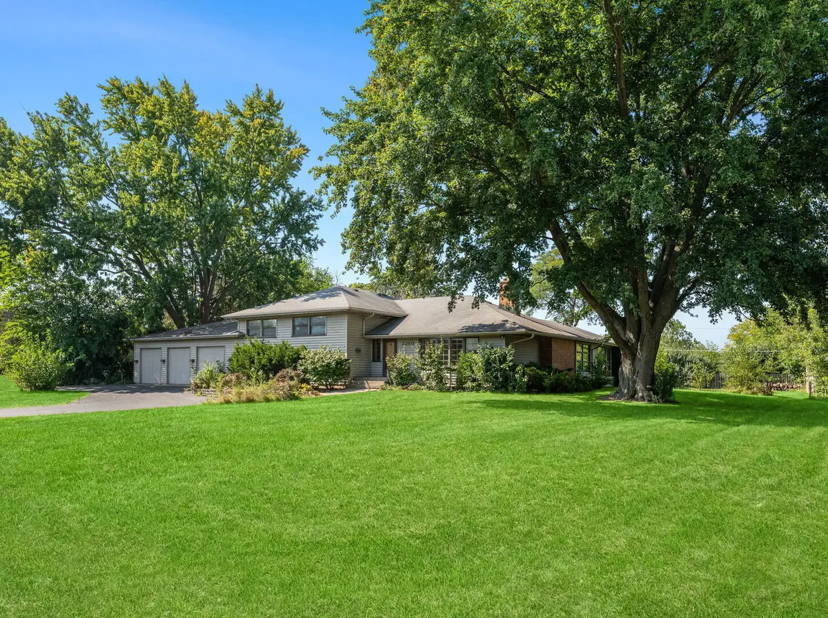 2250 White Oak Drive, Northbrook, IL 60062 - Image #1