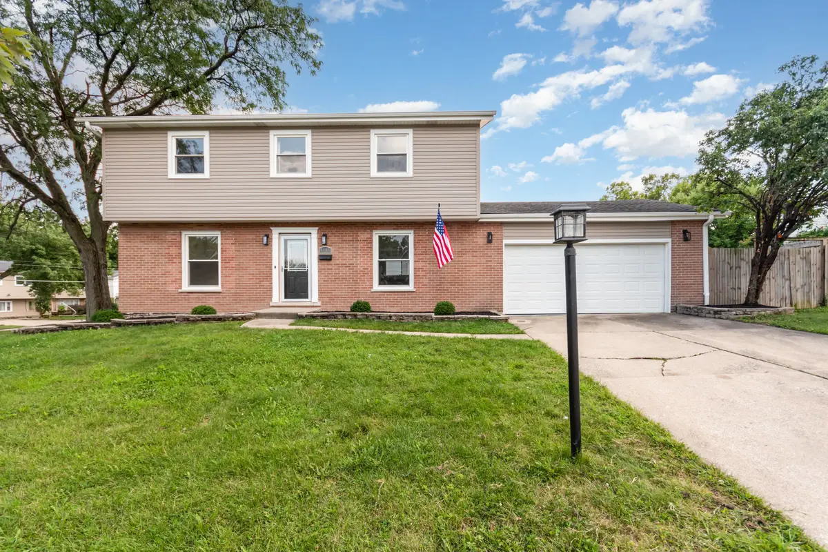 9101 Sycamore Drive, Hickory Hills, IL 60457 - Image #1