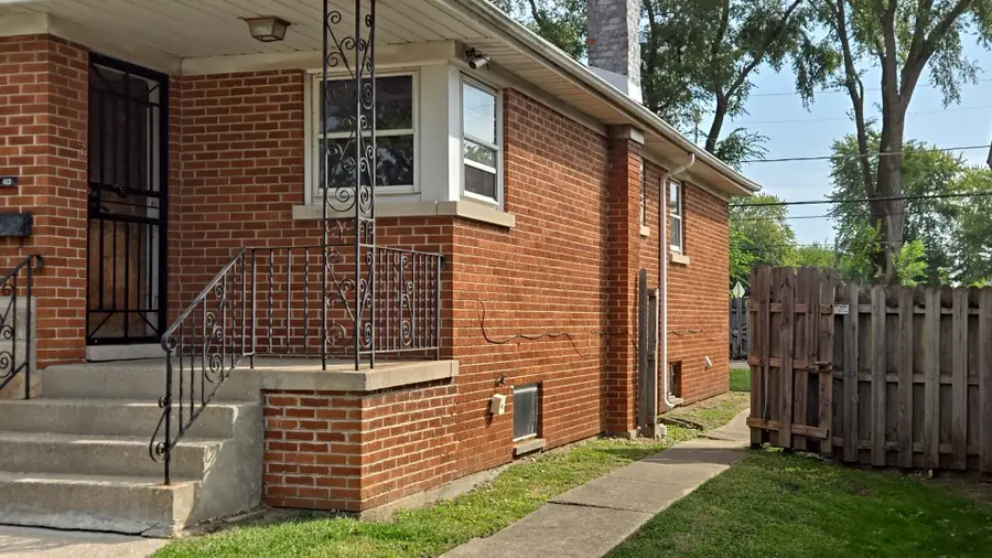 413 Greenbay Avenue, Calumet City, IL 60409 - #3