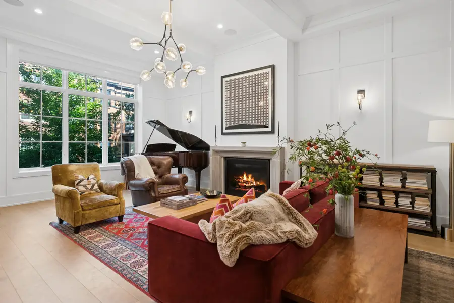 1443 W Summerdale Avenue, Chicago, IL 60640 - Image #2