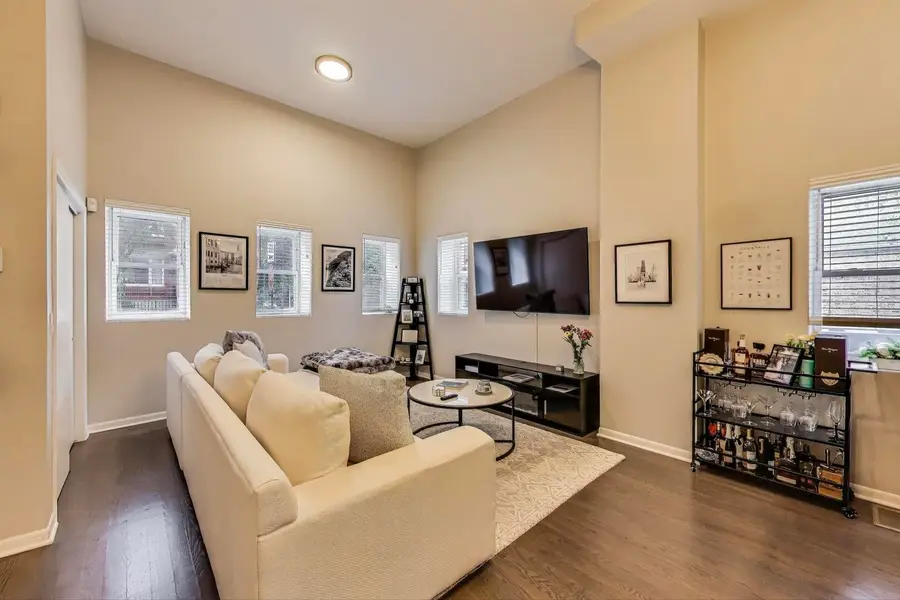 1521 N Paulina Street #1F, Chicago, IL 60622 - Image #3