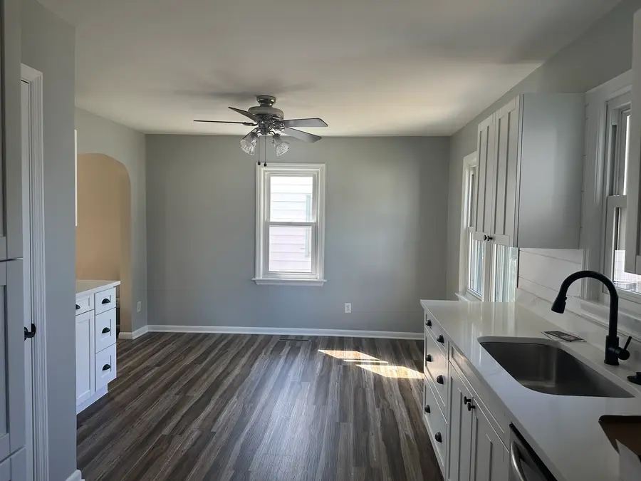 435 S Center Avenue, Bradley, IL 60915 - Image #3