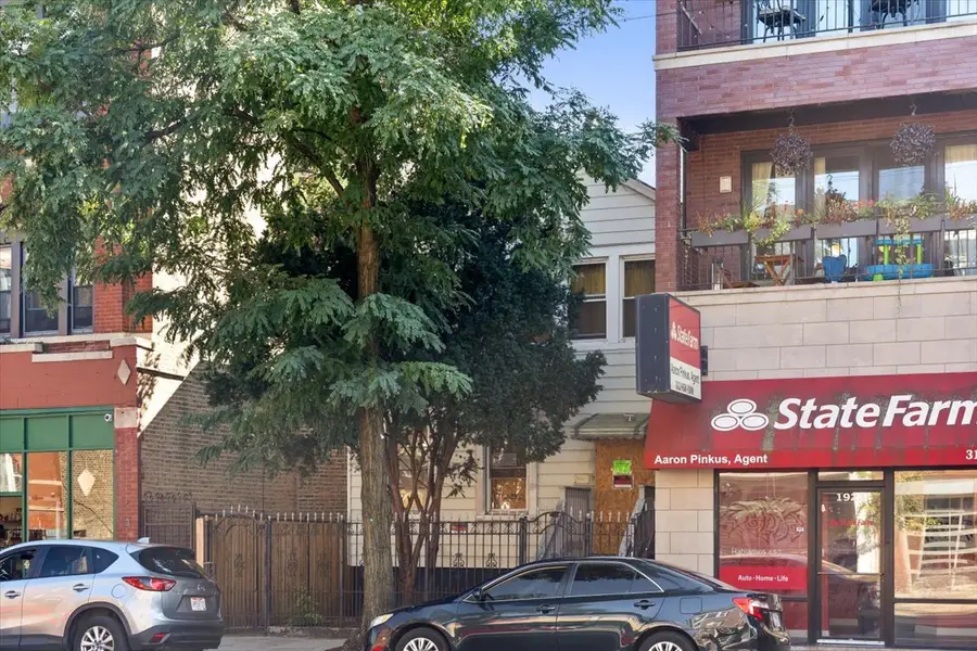 1921 W Chicago Avenue, Chicago, IL 60622 - Image #2