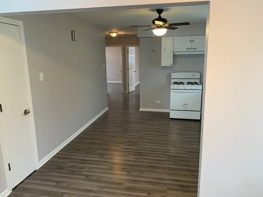 824 S 13th Avenue, Maywood, IL 60153 - Image #2