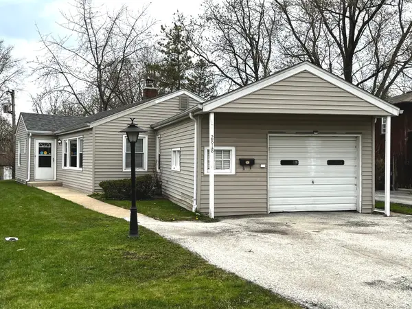 2818 Tennyson Place, Hazel Crest, IL 60429