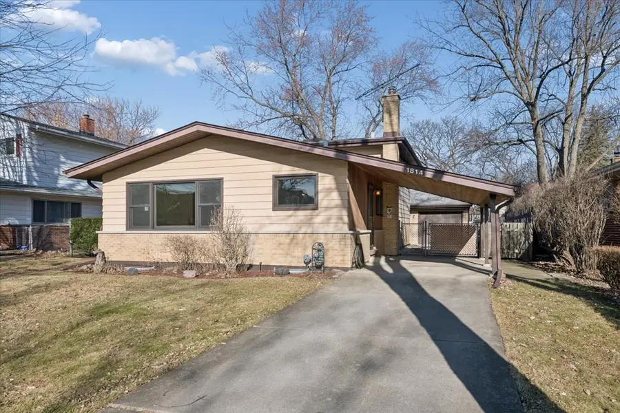 1814 Illinois Road, Northbrook, IL 60062 - Image #2