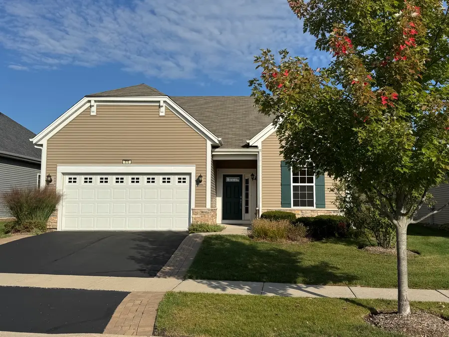870 Prescott Lane, Pingree Grove, IL 60140 - Image #2
