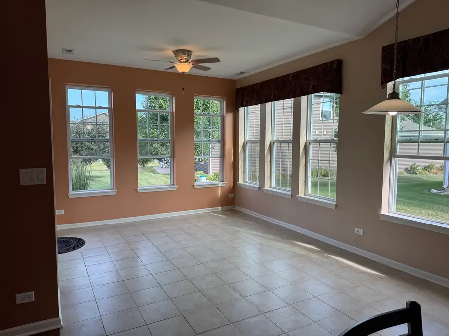 870 Prescott Lane, Pingree Grove, IL 60140 - Image #3