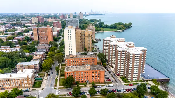 7363 S South Shore Drive #409, Chicago, IL 60649