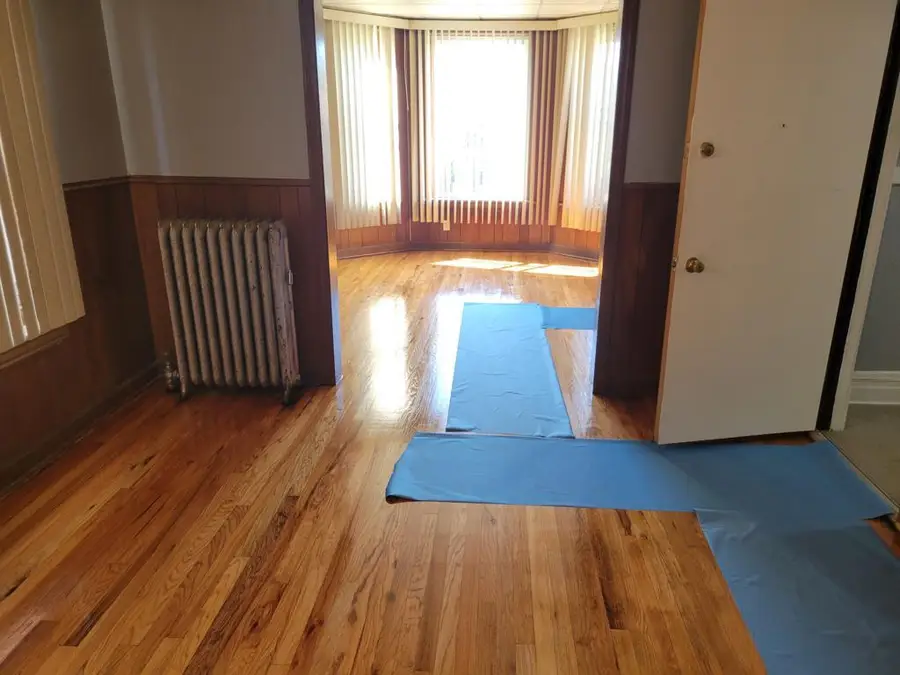 7125 S Cornell Avenue, Chicago, IL 60649 - Image #2